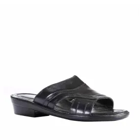 Coolers Casual (Black) Slippers For Men 7153-40 By Liberty