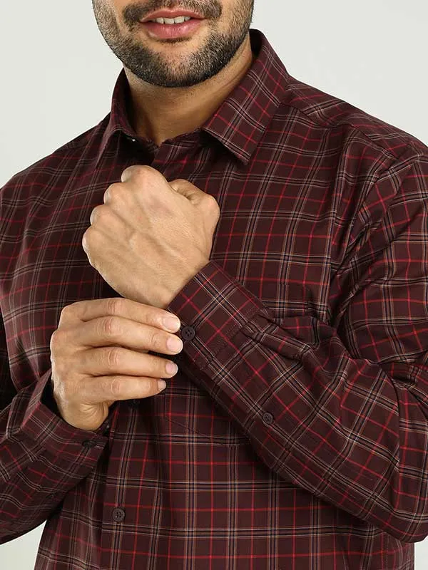 Men Checked Full Sleeve Cotton Shirt