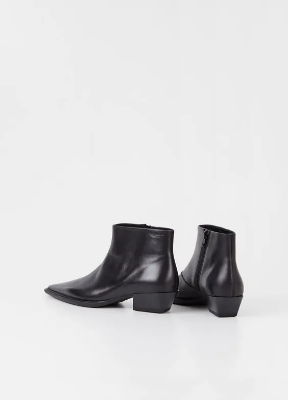 VAGABOND CASSIE BOOTIES